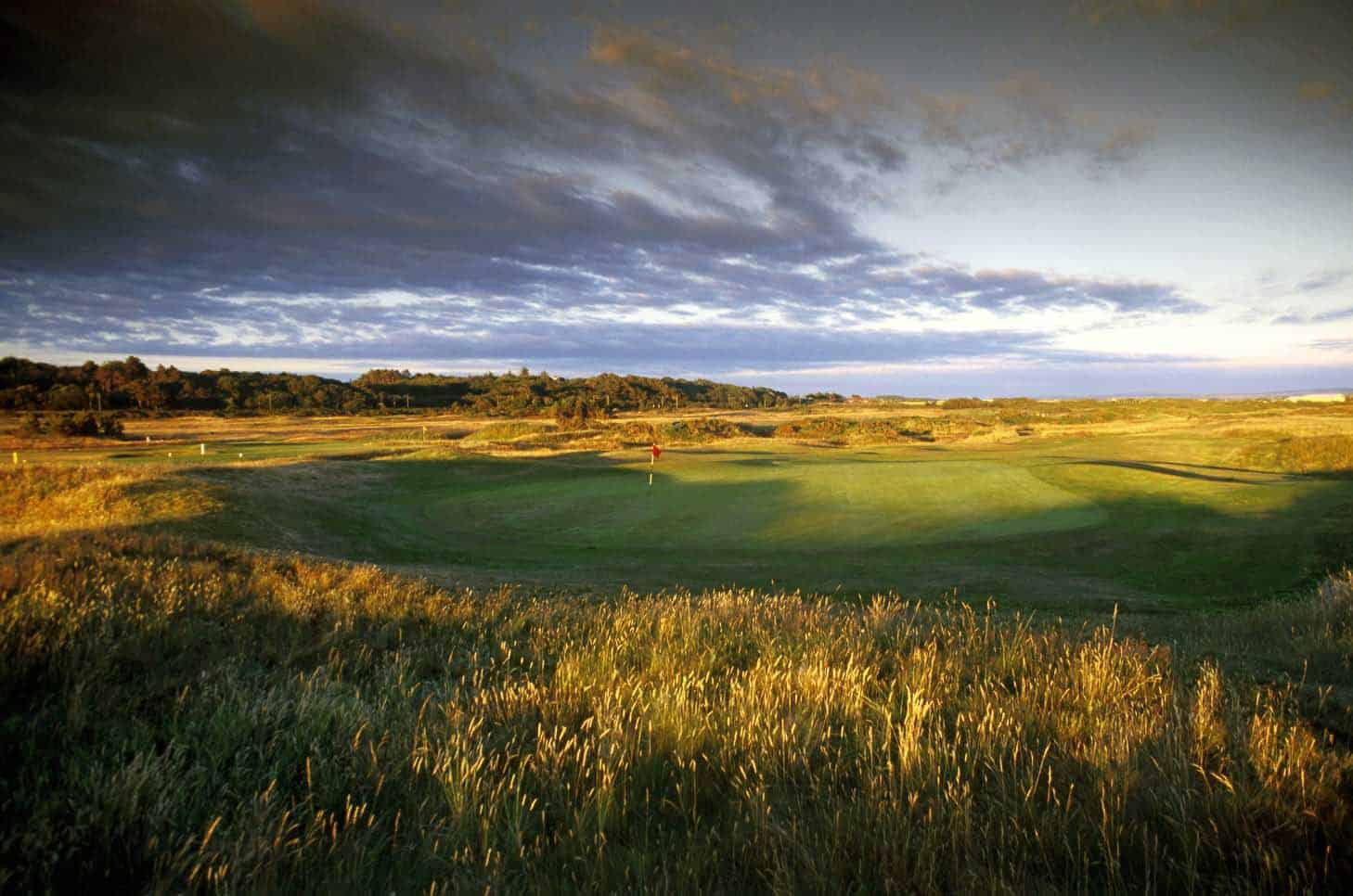 troon golf course locations
